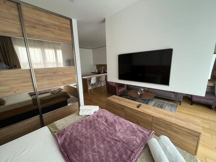Apartments Lux Budva Luaran gambar