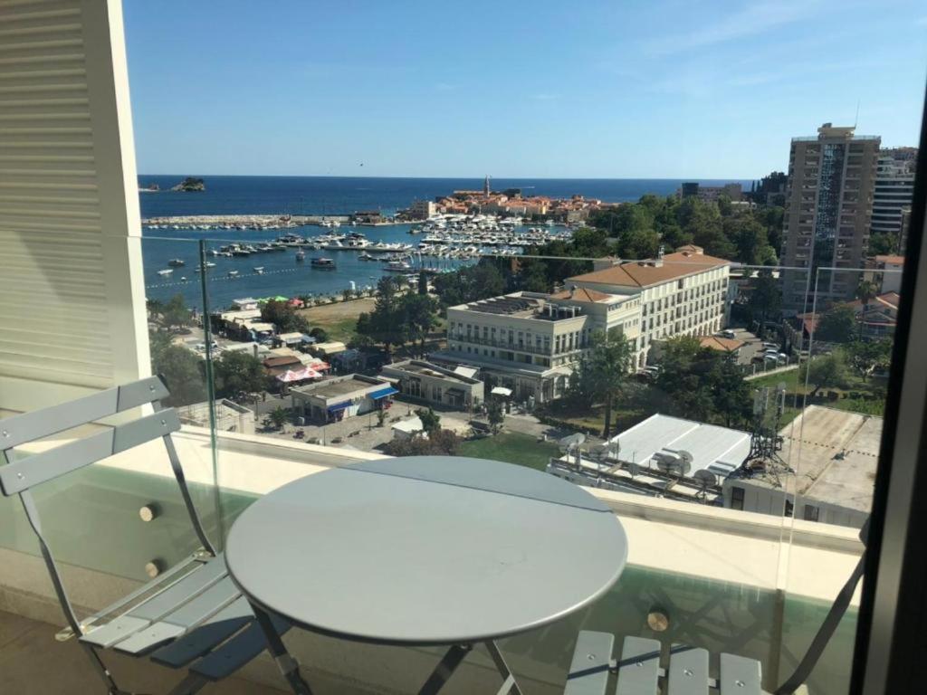 Apartments Lux Budva Luaran gambar