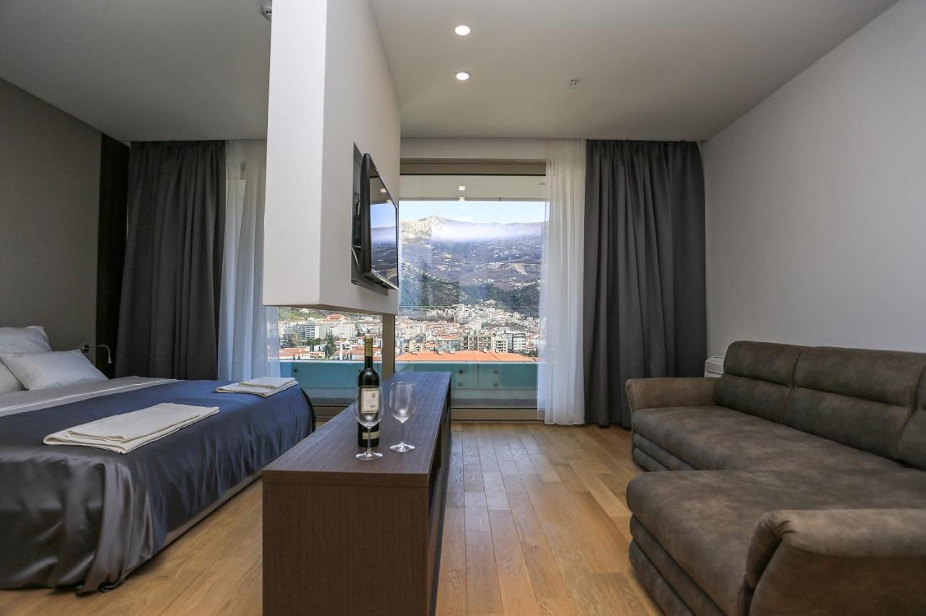 Apartments Lux Budva Bilik gambar