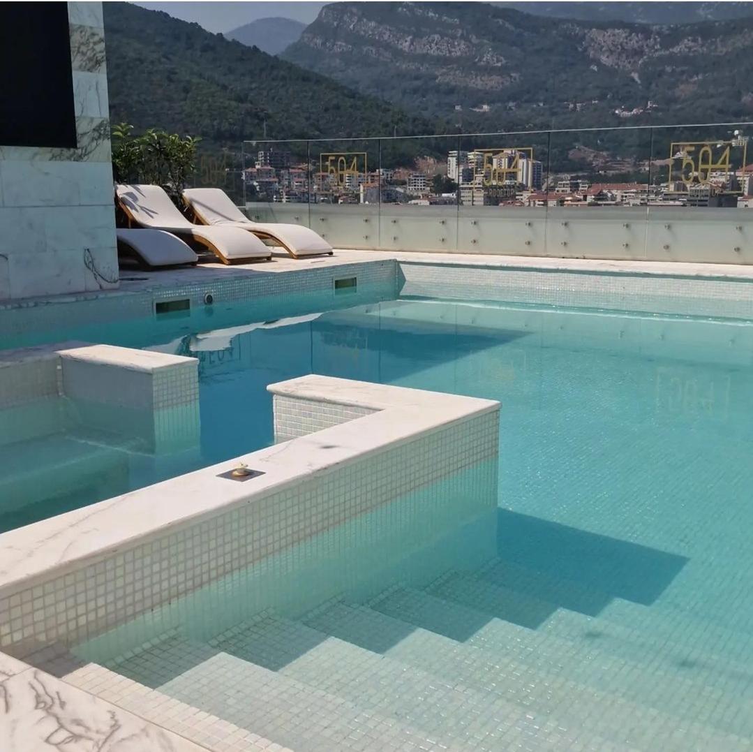 Apartments Lux Budva Luaran gambar